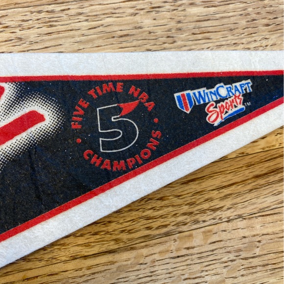 Chicago Bulls Championship Pennant, 1997 - Picture 5 of 8